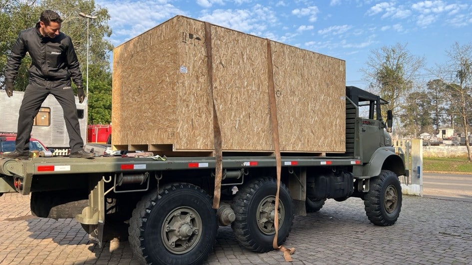 Após caminhão tombar, novo radar meteorológico do RS será instalado provisoriamente em POA