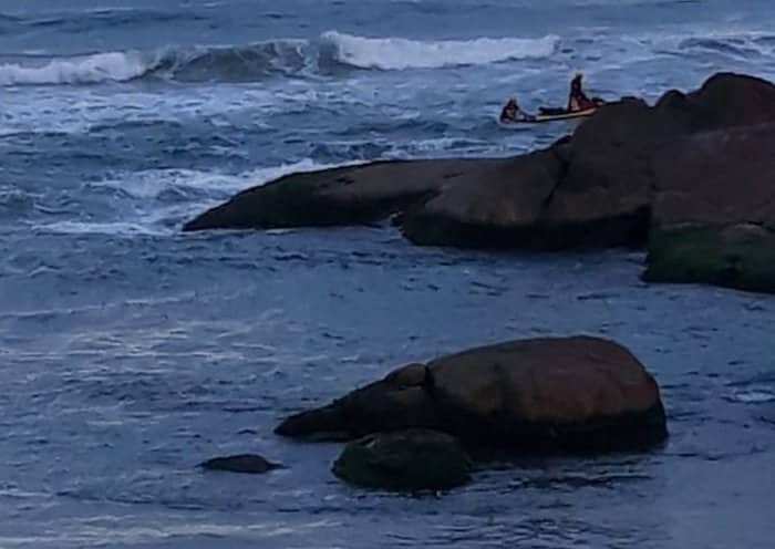 Bombeiros de SC retomam buscas por policial militar gaúcho que sumiu na Praia do Rosa